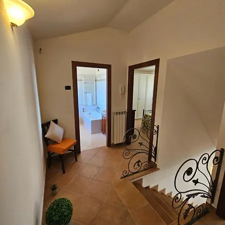 Il Giglio Apartment Lucignano