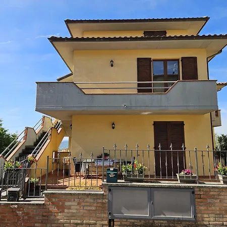 Apartment Il Giglio Lucignano